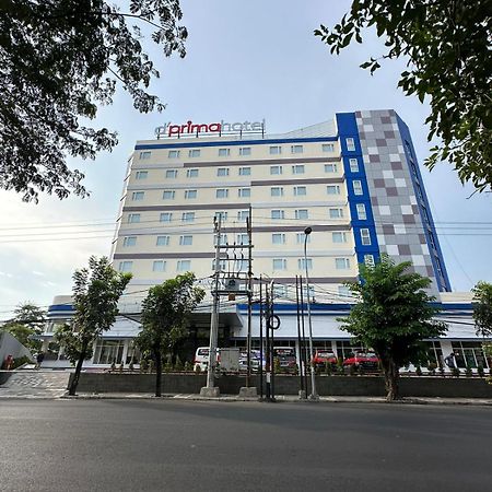 D'Primahotel Jemursari スラバヤ エクステリア 写真