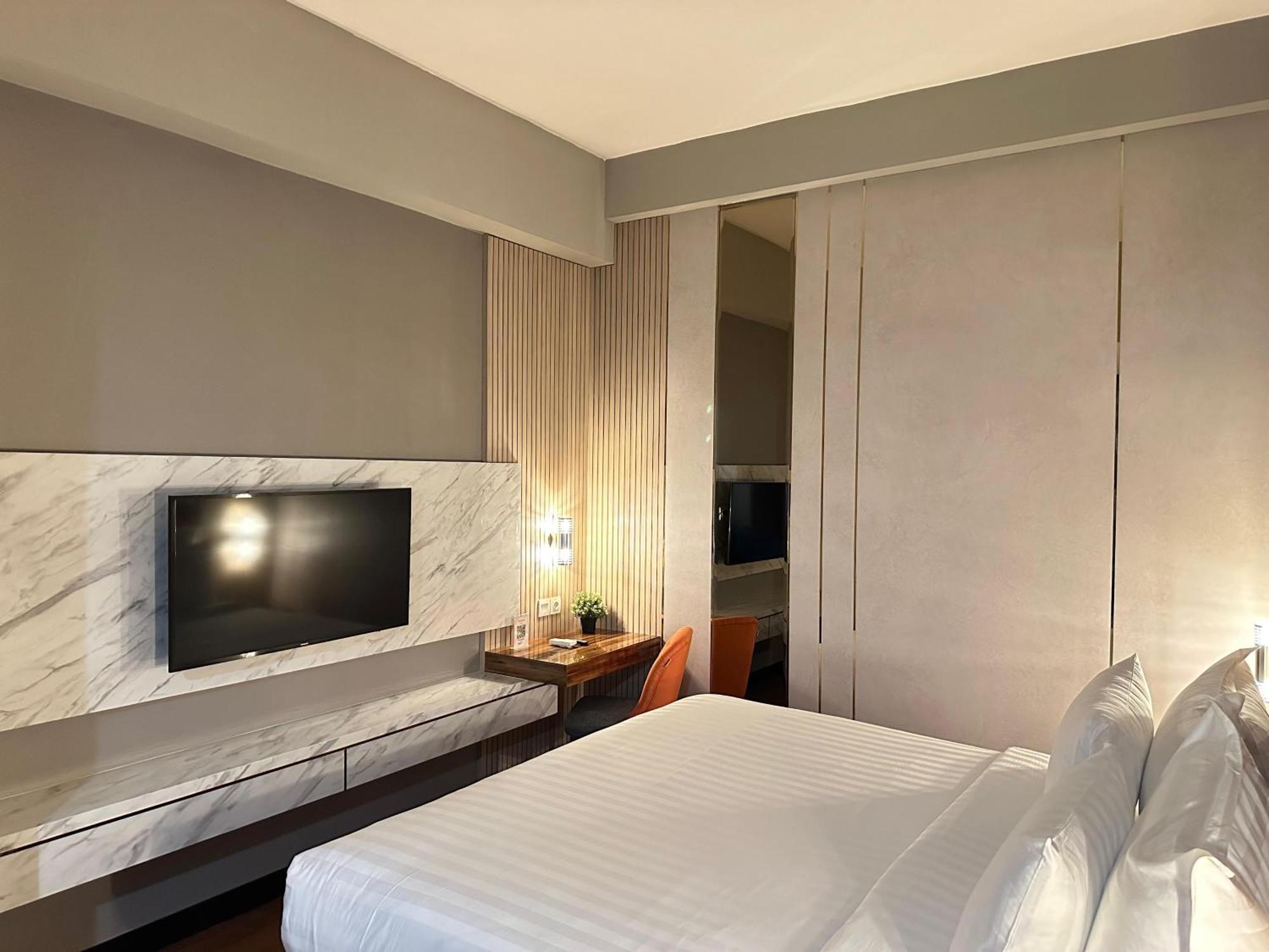 D'Primahotel Jemursari スラバヤ エクステリア 写真