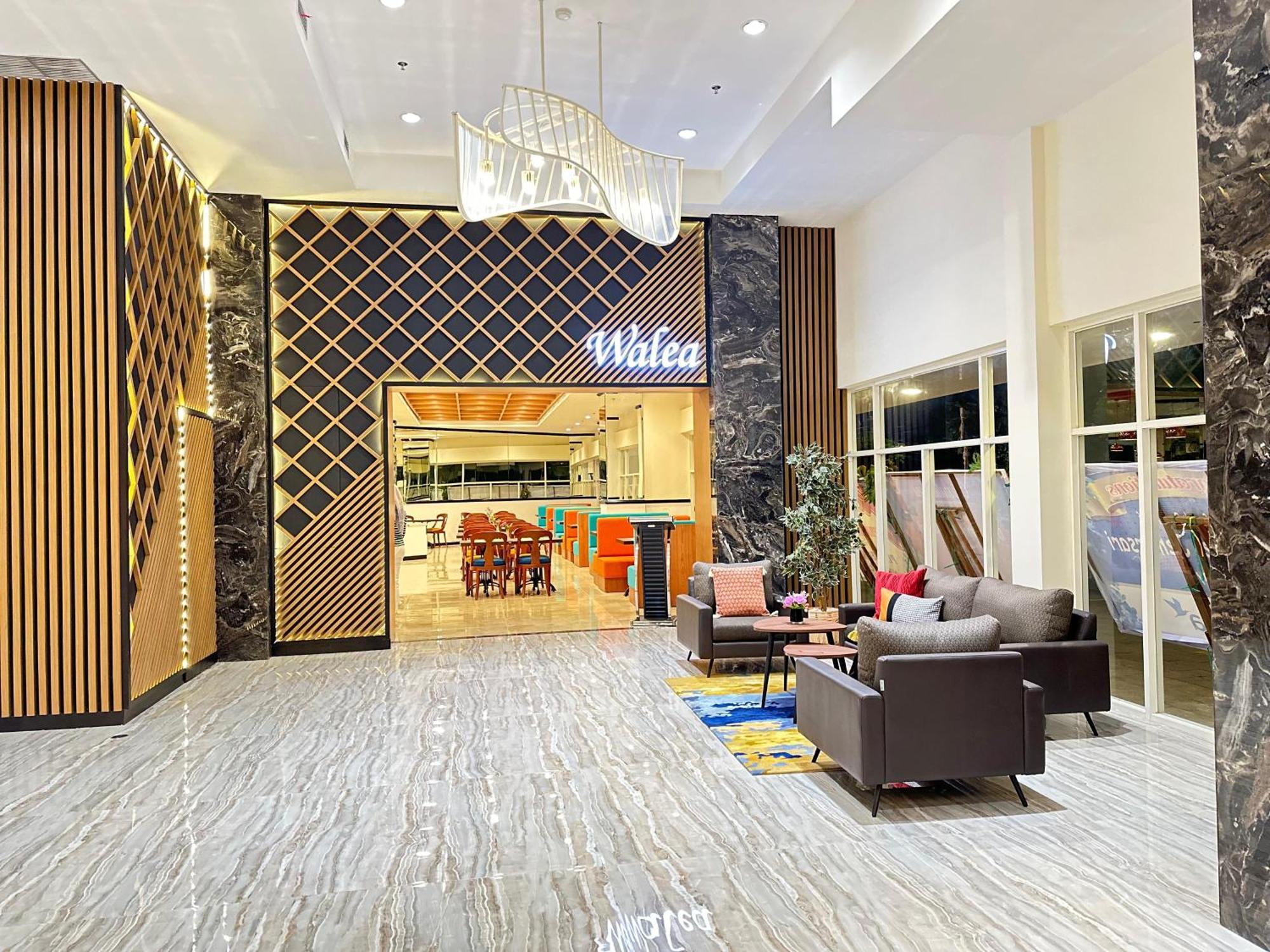 D'Primahotel Jemursari スラバヤ エクステリア 写真